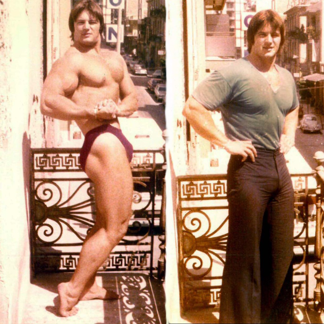 Ο Σπύρος Μπουρνάζος το 1977, στο Μπαλκόνι του Γυμναστηρίου του Κωστογλάκη