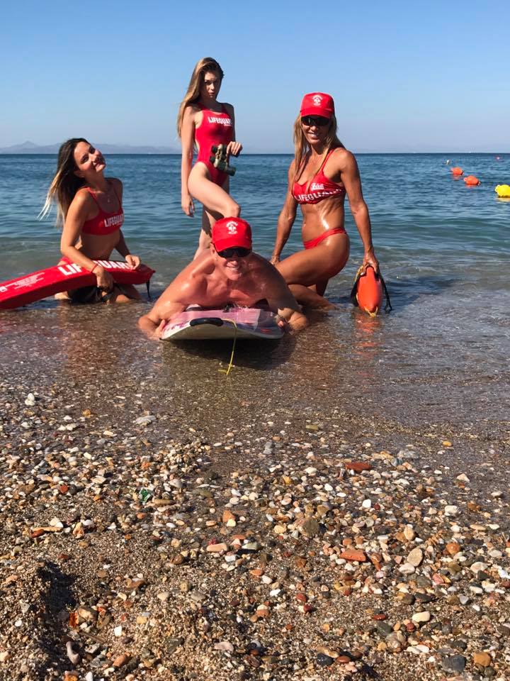 Σχολή Ναυαγοσωστικής Lifeguard Hellas - Ελληνικό Κέντρο Εκπαίδευσης - Φωτογράφηση παρουσία του Σπύρου Μπουρνάζου